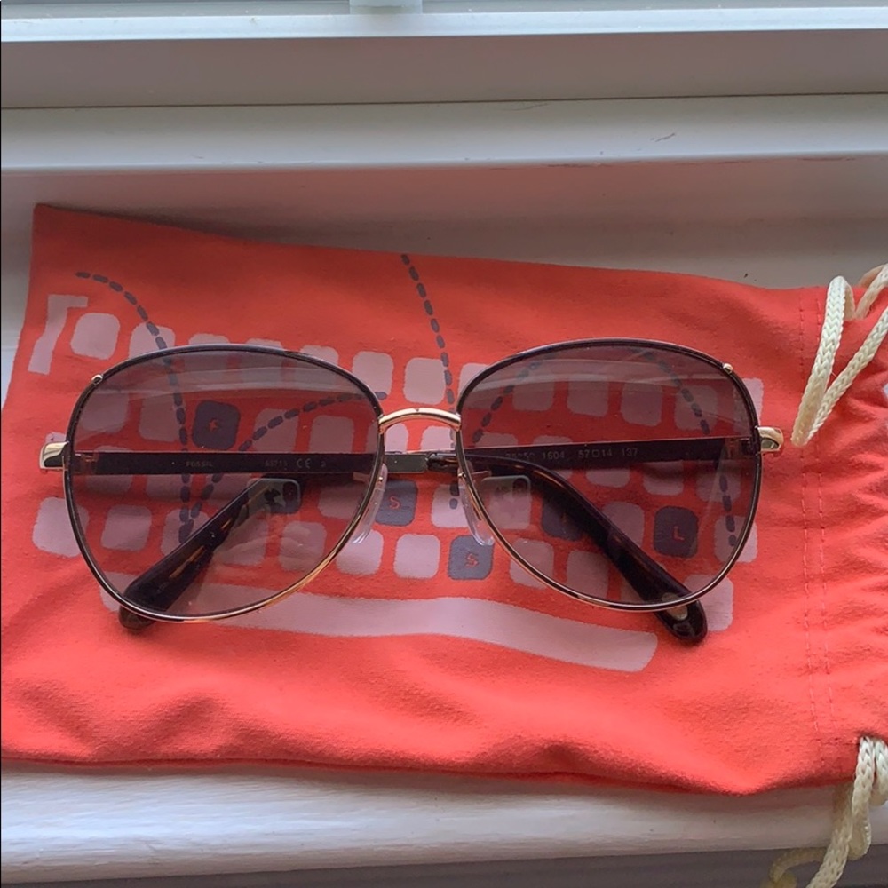 Fossil sunglasses